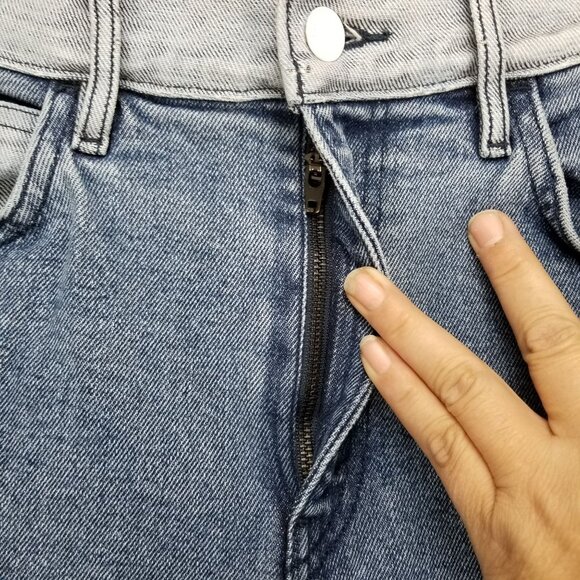 Levis Jeans Womens 28 Blue Line 8 Two Tone Stretch White Tab *Read* - Picture 5 of 16